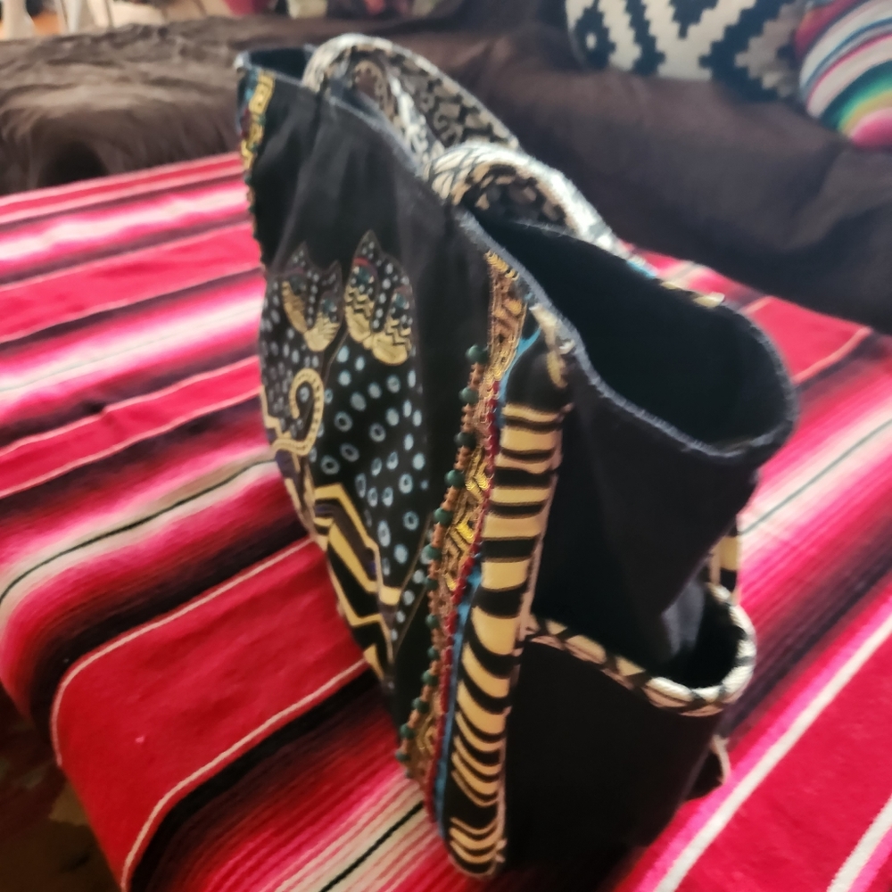 Laurel Burch Canvas Tote - Picture 14 of 14